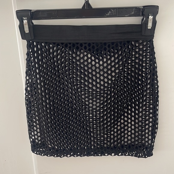 I Heart Raves Fishnet Mini Skirt - Picture 5 of 5